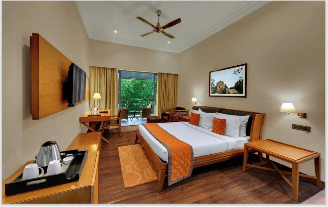 Ibiza The Fern Resort & Spa, Calcutta  Esterno foto