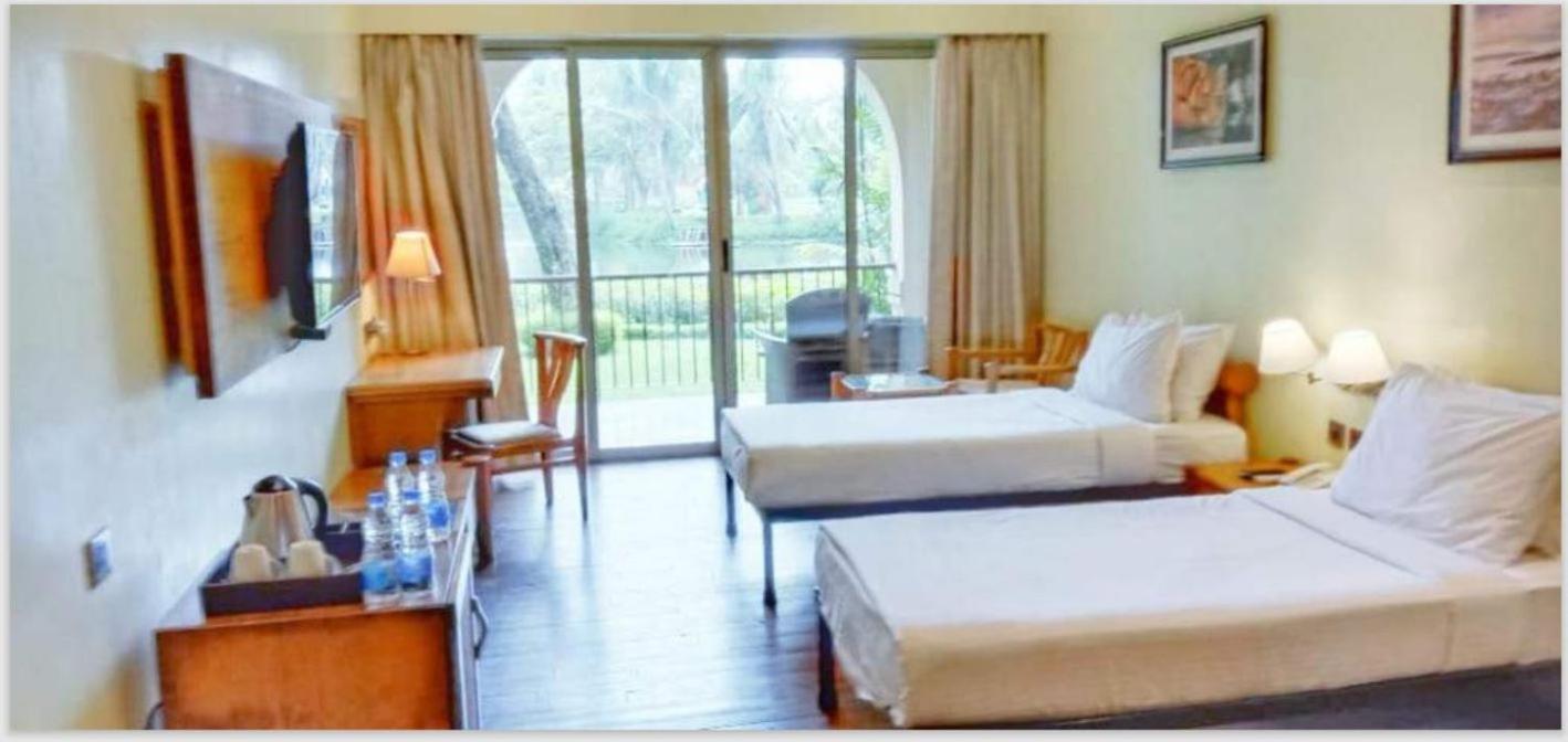 Ibiza The Fern Resort & Spa, Calcutta  Esterno foto