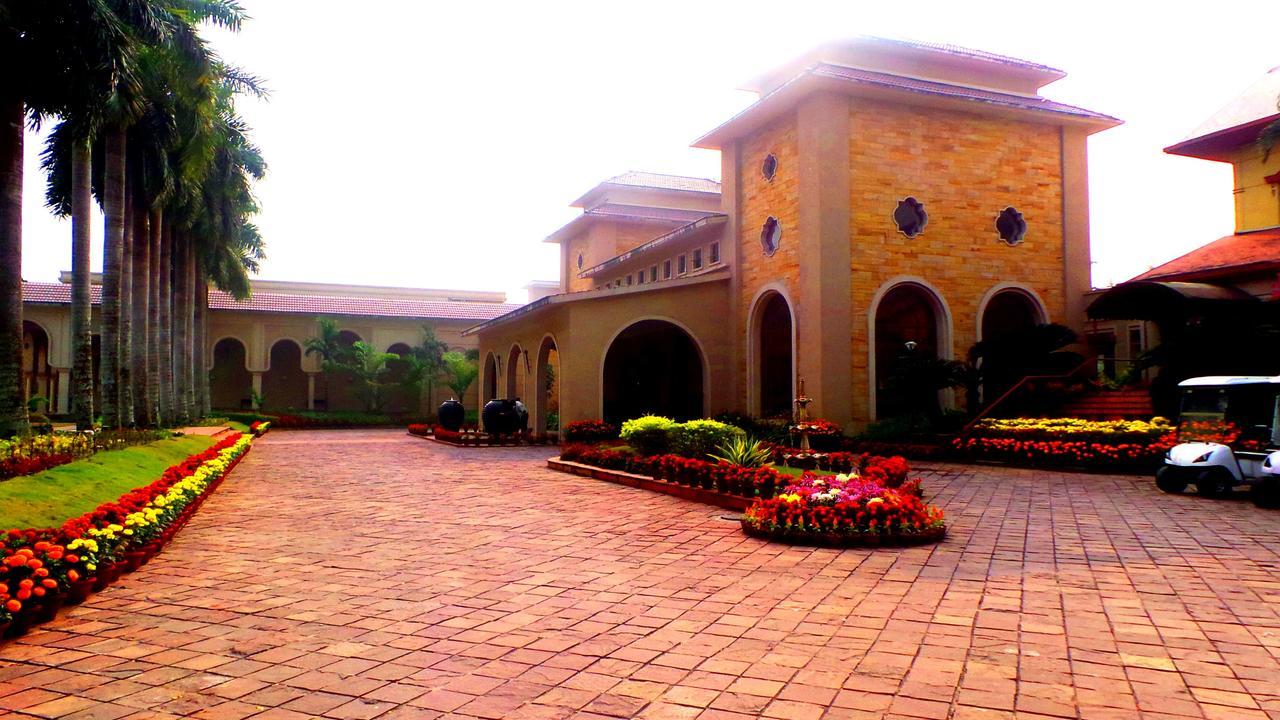 Ibiza The Fern Resort & Spa, Calcutta  Esterno foto