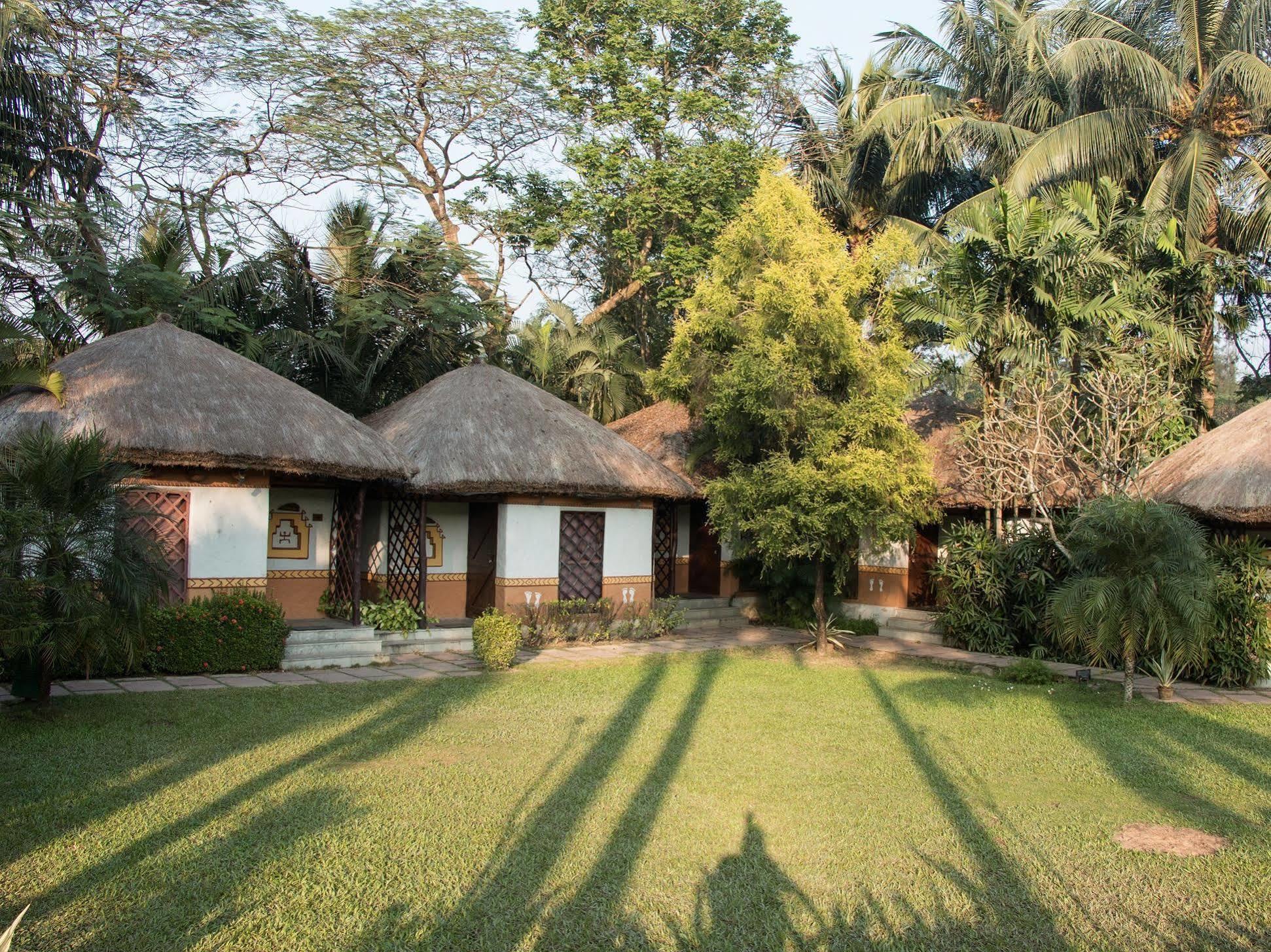 Ibiza The Fern Resort & Spa, Calcutta  Esterno foto